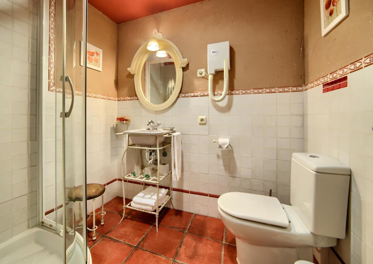 Hotel Rural El Almadiero Burgui Kültér fotó