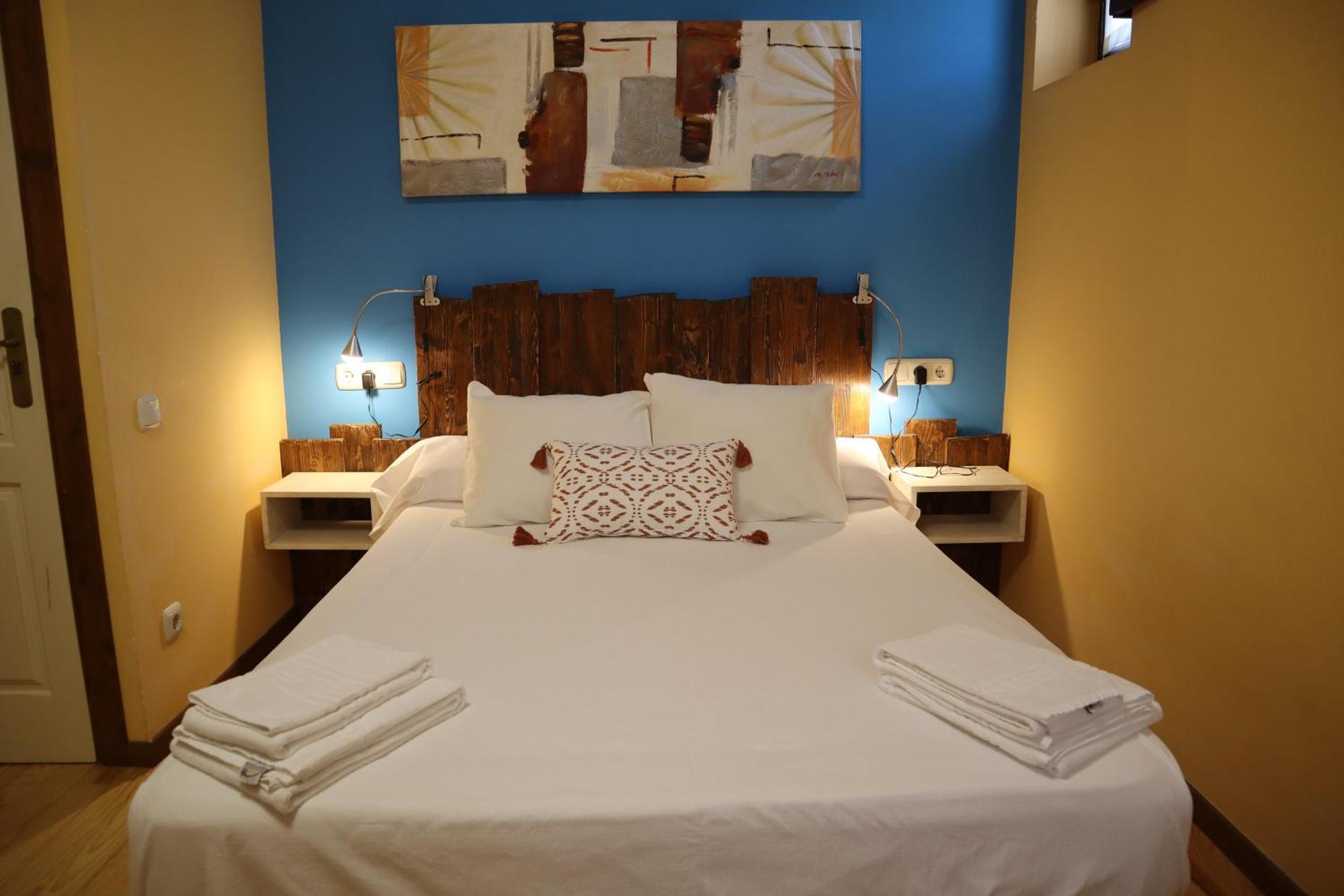 Hotel Rural El Almadiero Burgui Kültér fotó
