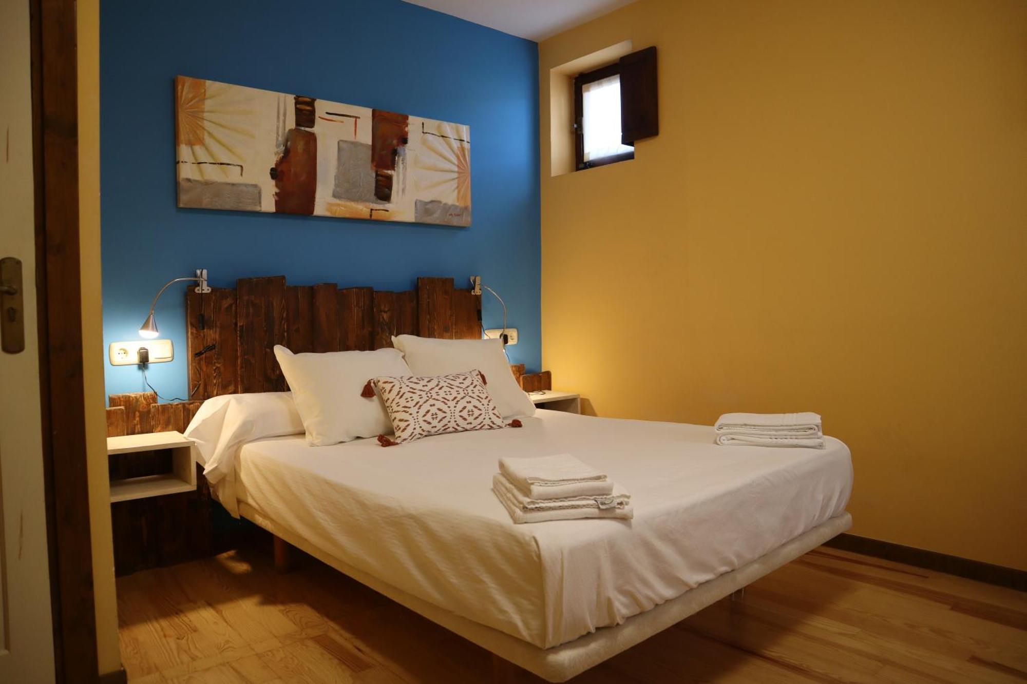 Hotel Rural El Almadiero Burgui Kültér fotó
