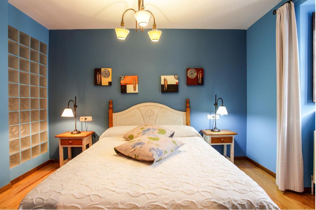Hotel Rural El Almadiero Burgui Kültér fotó