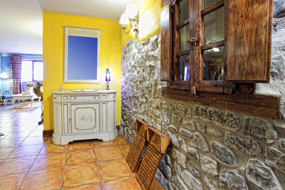 Hotel Rural El Almadiero Burgui Kültér fotó